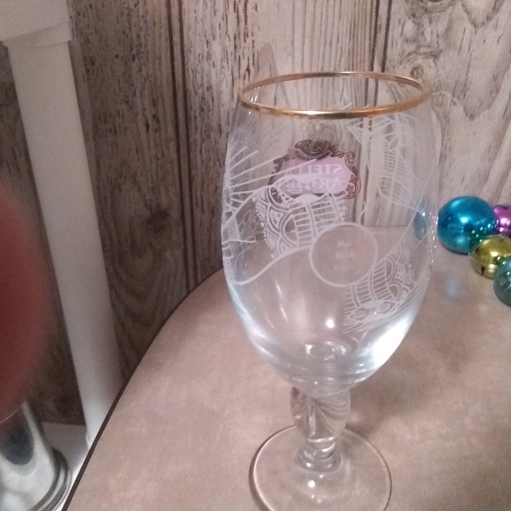 Stella wine glasses